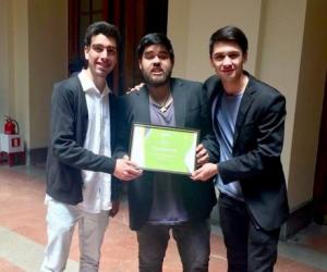 Municipalidad de Santiago premia innovadora aplicación creada por estudiantes del Departamento de Ingeniería Industrial