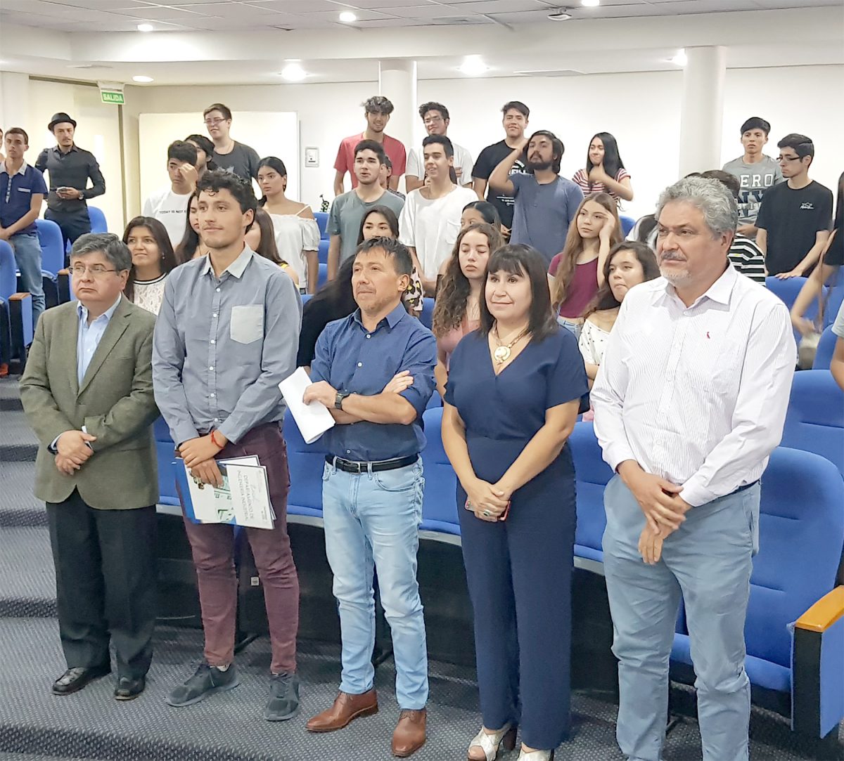 (Español) Bienvenida a nuevos estudiantes de jornada diurna del Departamento de Ingeniería Industrial