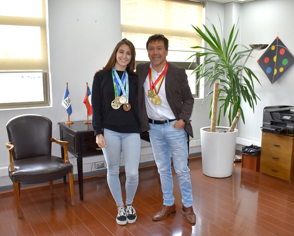 Valentina Toro alumna de Ingeniería Indutrial Campeona Mundial de Karate sub 21.