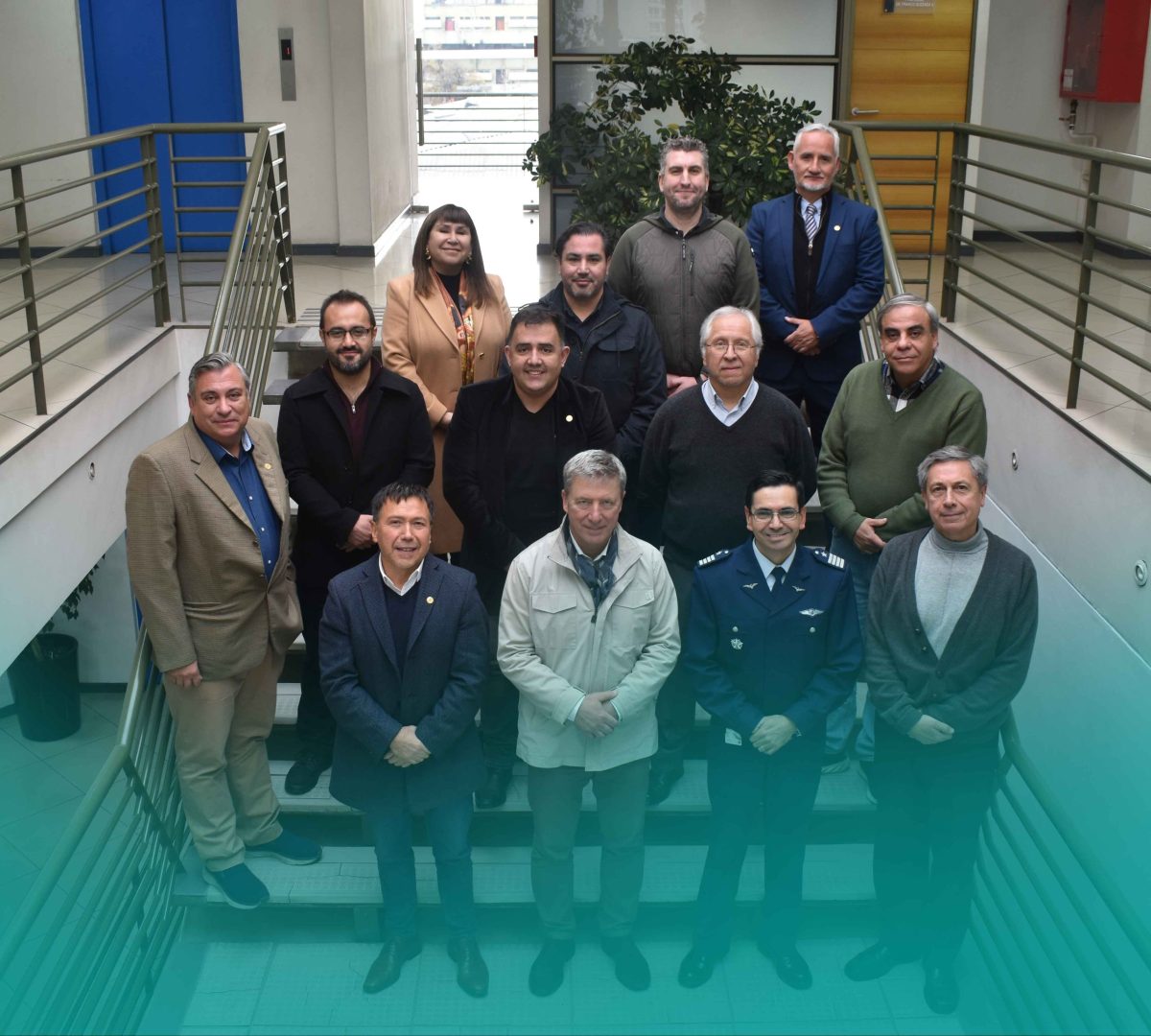 Departamento de Ingeniería Industrial participa en jornada de encuentro con la Fuerza Aérea de Chile